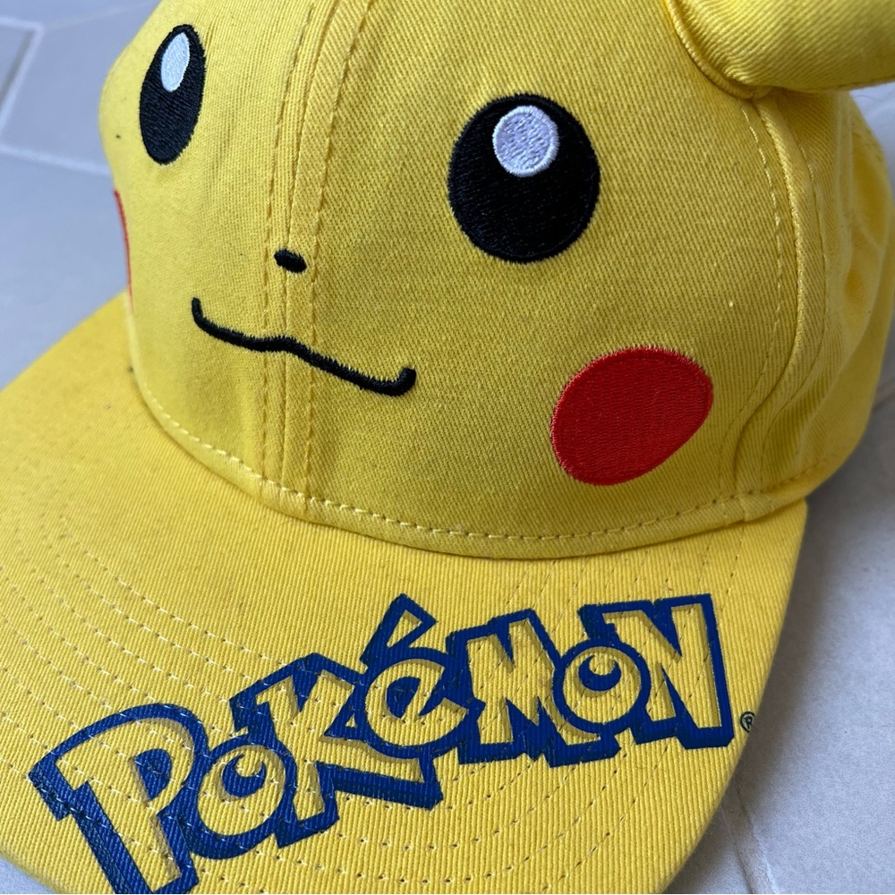 Pikachu hat - Picture 2 of 5